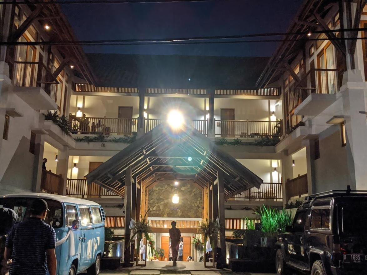 Villa Damar Boutique Hotel Bandung Eksteriør billede