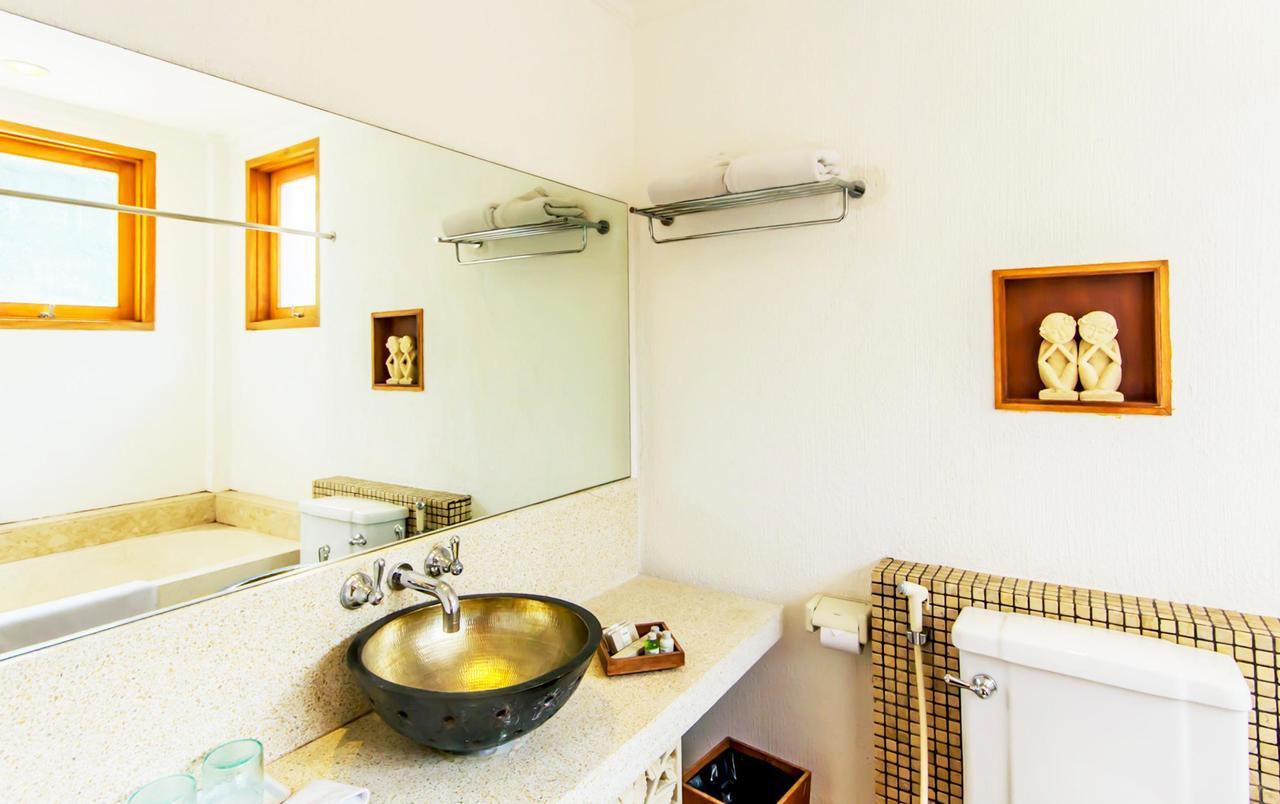 Villa Damar Boutique Hotel Bandung Eksteriør billede
